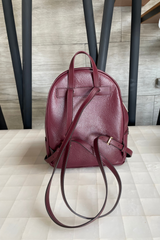 Adina Medium Pebbled Leather Backpack Tinta